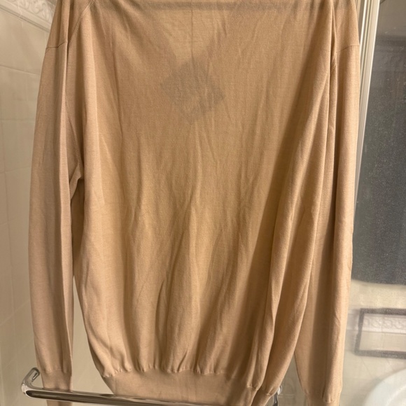 New with Tags Loro Piana Cream Knit Sweater V Neck, Size XL - Picture 6 of 8